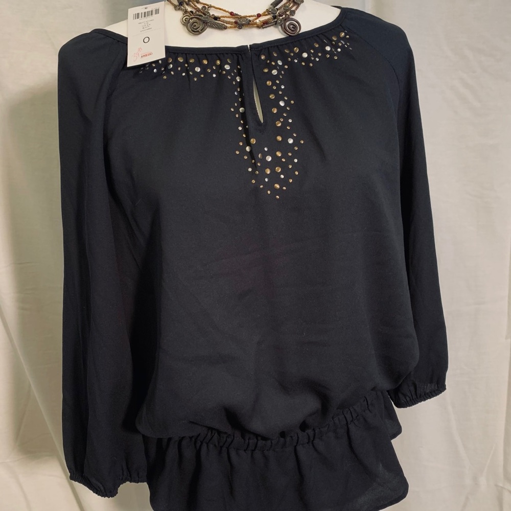 Chico’s “Pretty Stones AJIE” Blouse